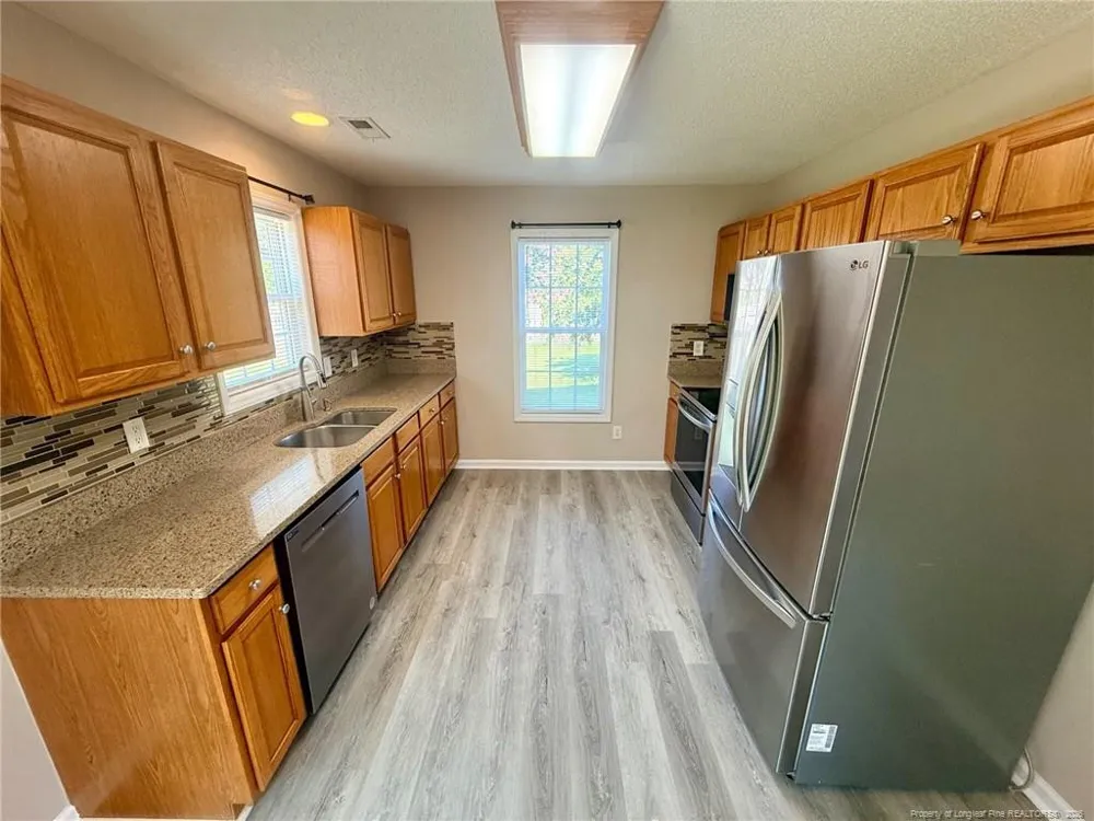 81 Essex Court W Sanford, NC 27332