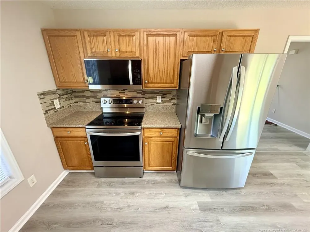 81 Essex Court W Sanford, NC 27332