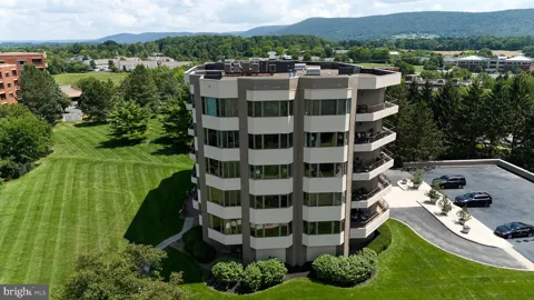 425 WINDMERE DR #4A
