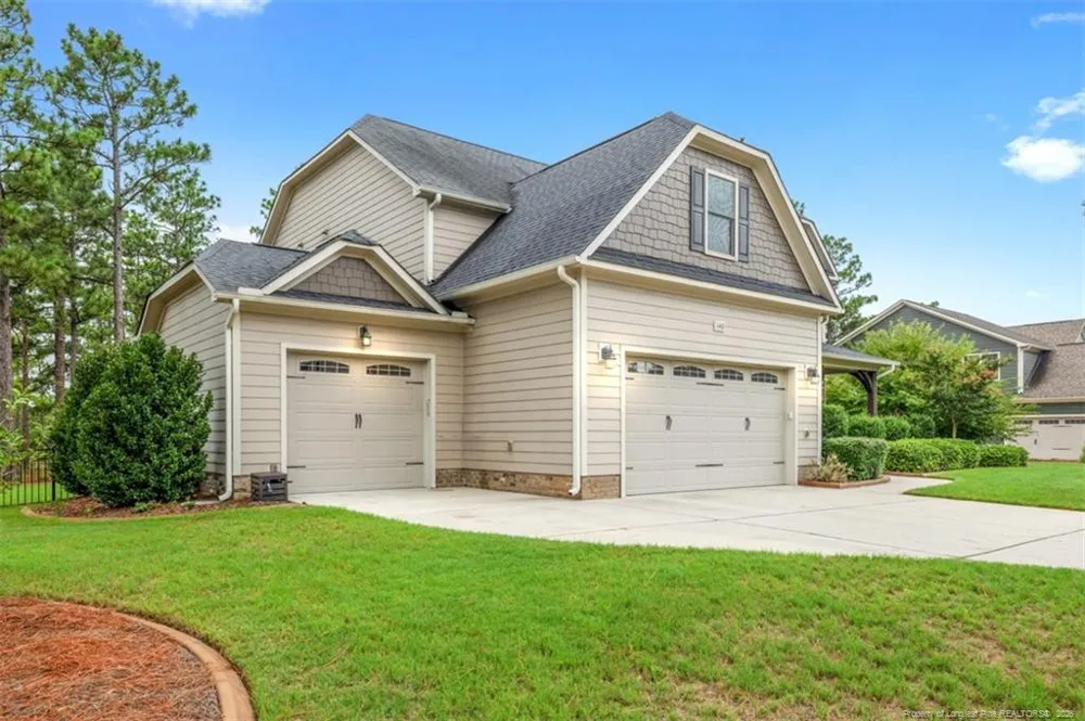 140 Broom Sedge Lane Southern Pines, NC 28387