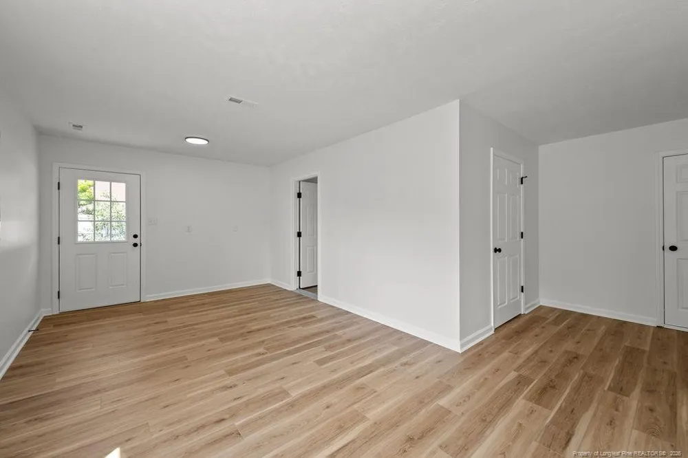 119 Hollow Lane Raeford, NC 28376