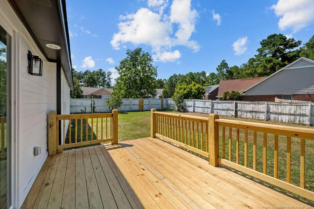 119 Hollow Lane Raeford, NC 28376