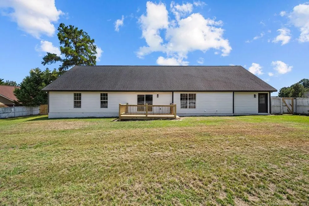 119 Hollow Lane Raeford, NC 28376