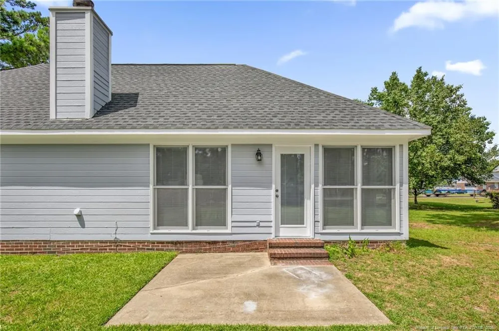 6960 Rockfish Road Raeford, NC 28376
