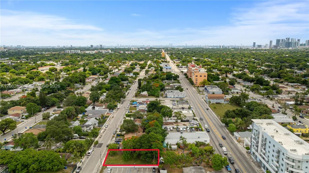 1618 NW 55th St Miami, FL 33142