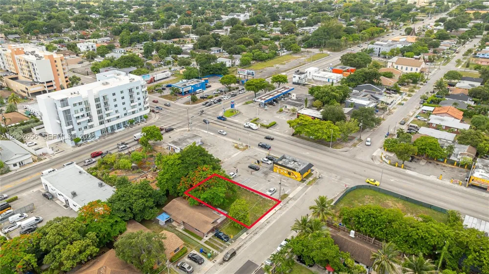 1618 NW 55th St Miami, FL 33142