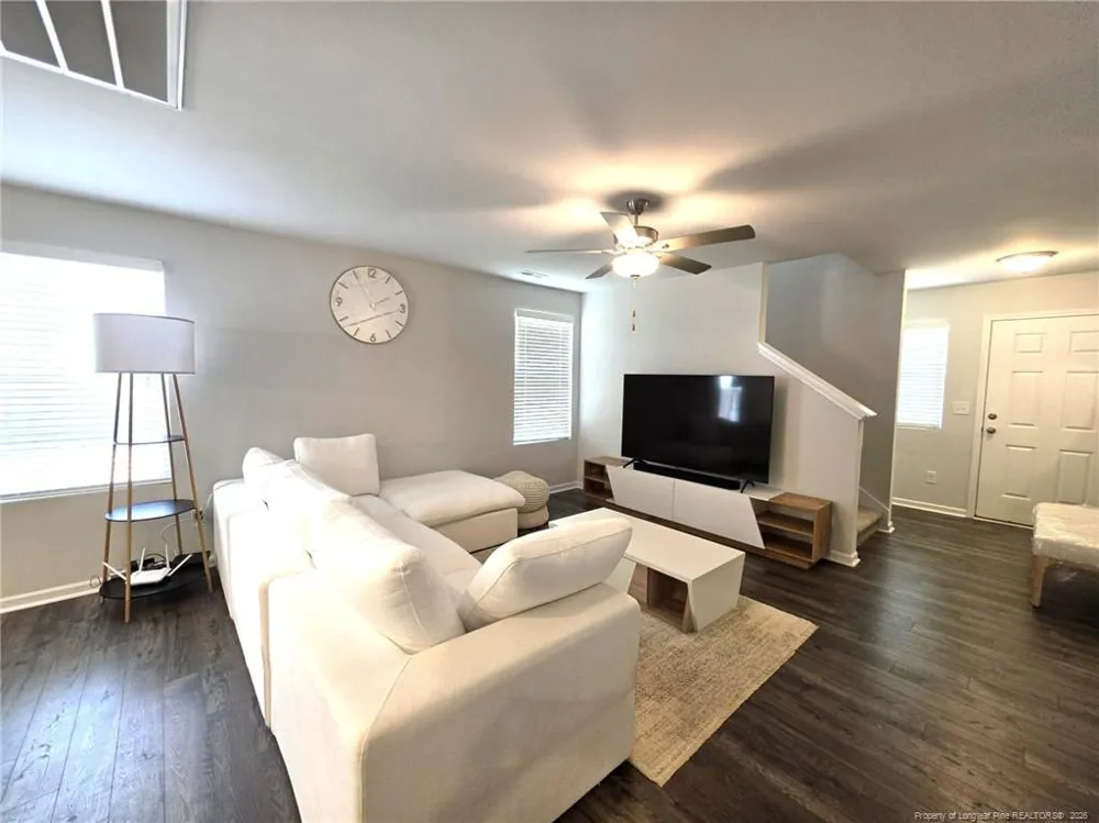 233 Chinook Lane Raeford, NC 28376