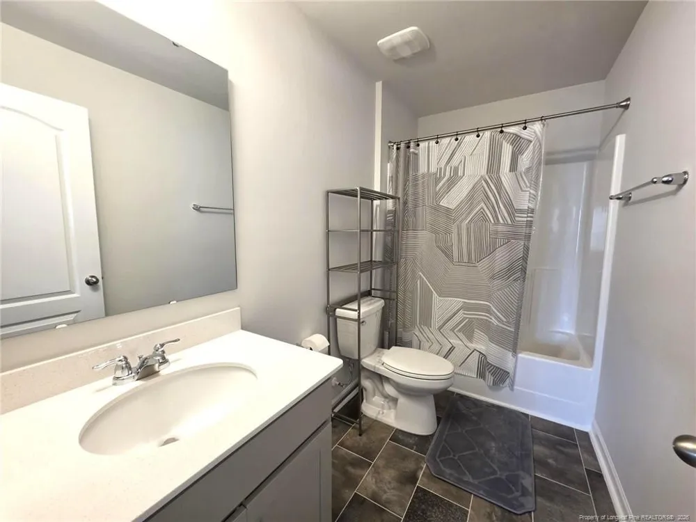 233 Chinook Lane Raeford, NC 28376