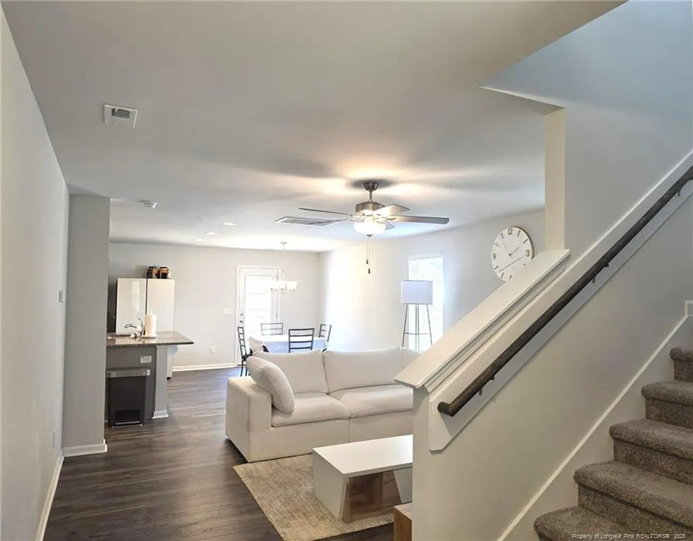 233 Chinook Lane Raeford, NC 28376