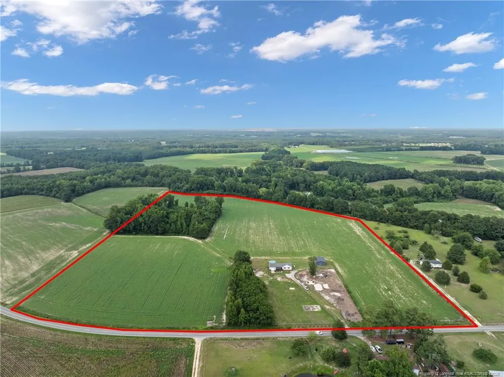 1435 Old Mintz Highway Roseboro, NC 28382