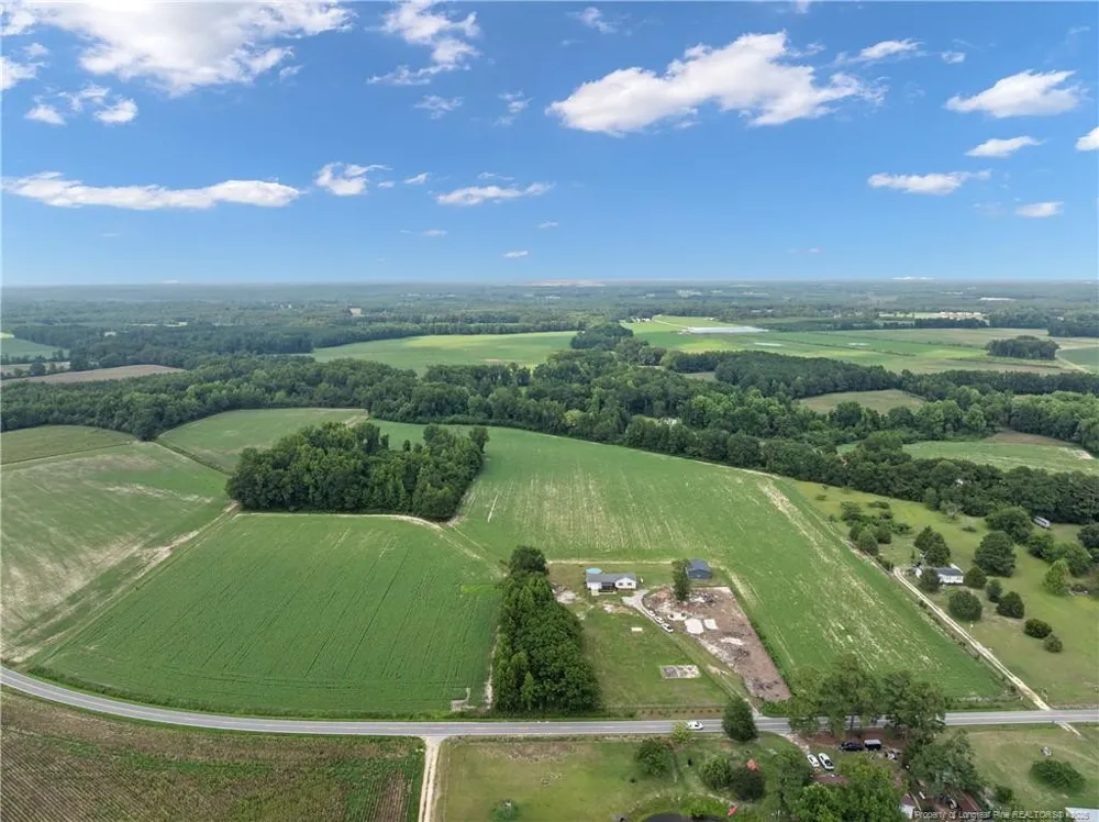 1435 Old Mintz Highway Roseboro, NC 28382