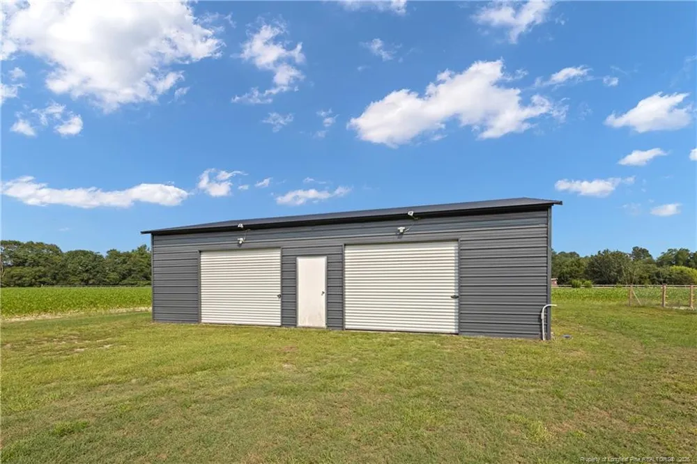 1435 Old Mintz Highway Roseboro, NC 28382
