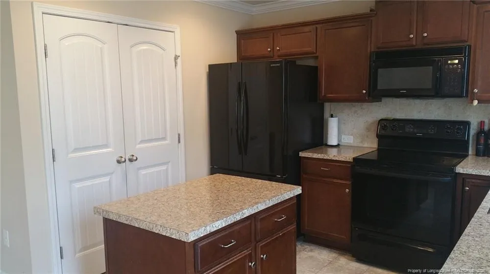 293 United Road Raeford, NC 28376
