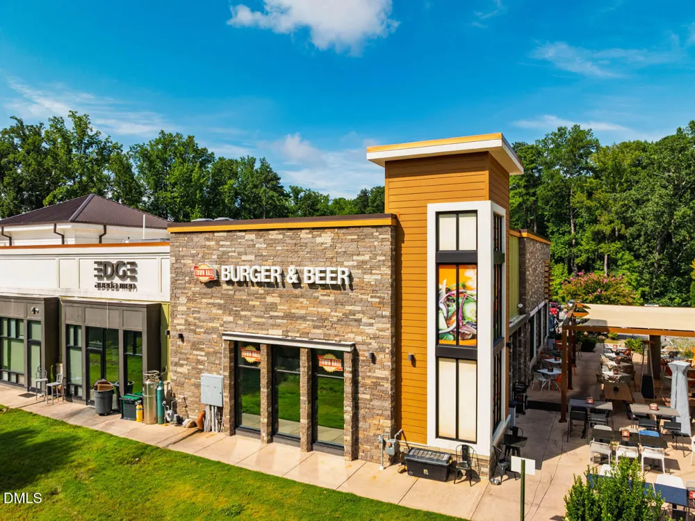 199 Deardom Way Chapel Hill, NC 27516