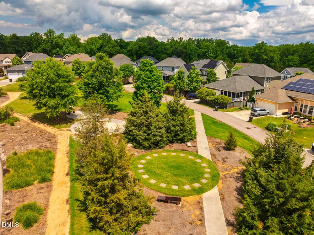 199 Deardom Way Chapel Hill, NC 27516