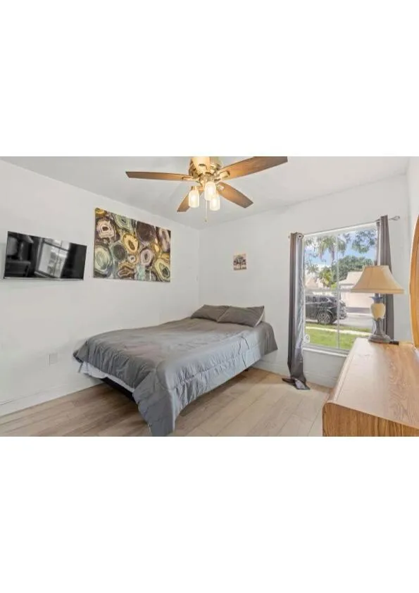 4021 SW 72ND TERRACE Davie, FL 33314