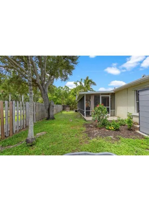 4021 SW 72ND TERRACE Davie, FL 33314