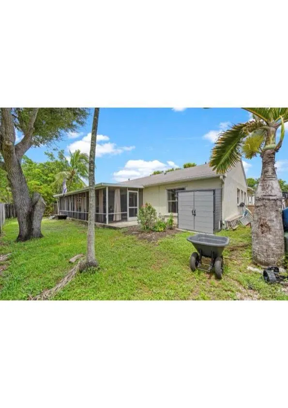 4021 SW 72ND TERRACE Davie, FL 33314