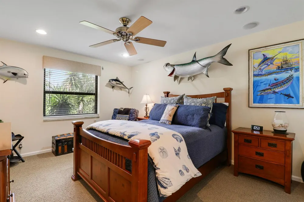 711 Hummingbird Way #201 North Palm Beach, FL 33408