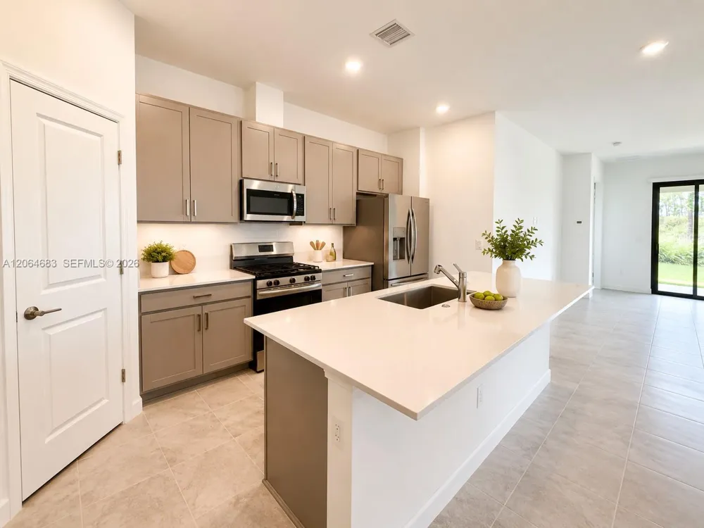 10691 NW Wilgrove Ln #10691 Port St. Lucie, FL 34987