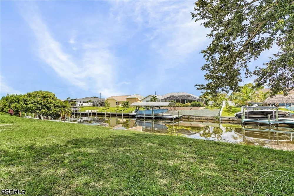 SE 14th Street Cape Coral, FL 33990