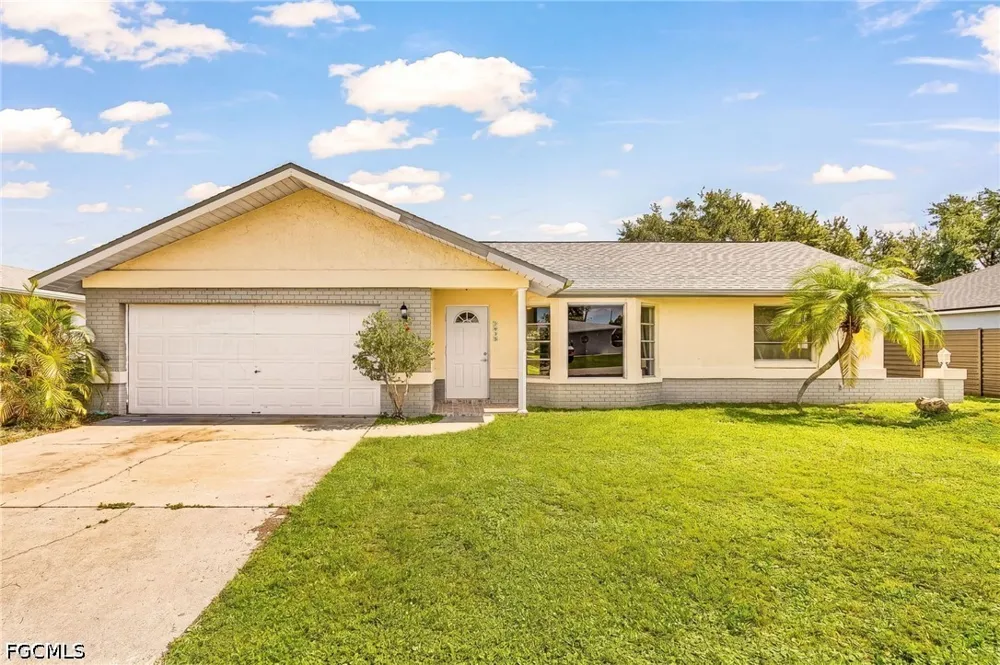 SE 14th Street Cape Coral, FL 33990