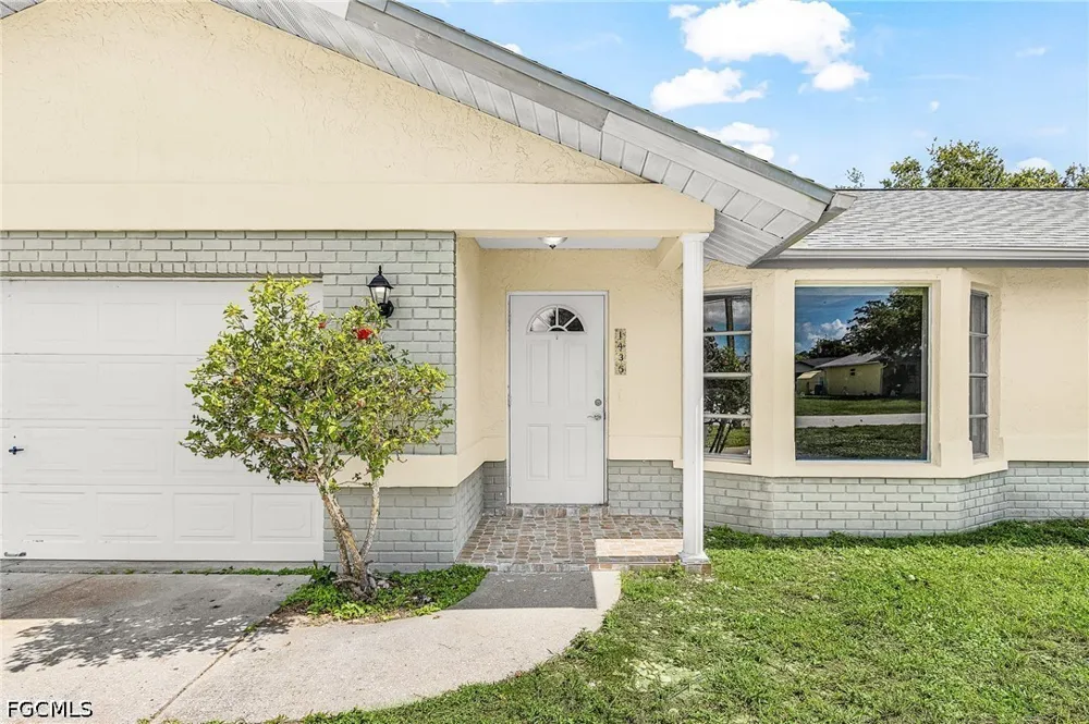 SE 14th Street Cape Coral, FL 33990