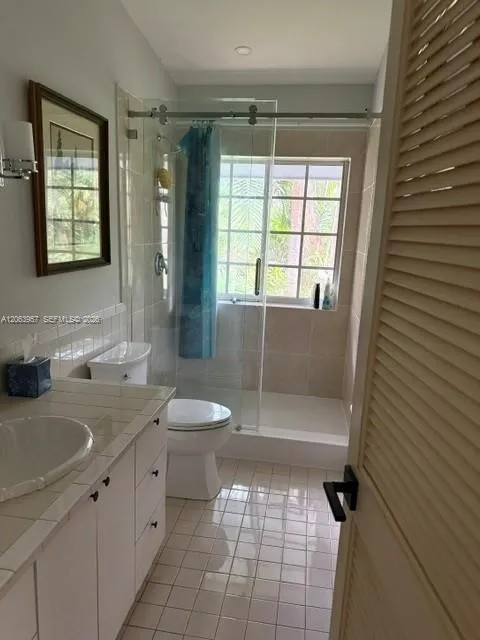 23805 SW 142nd Ave Miami, FL 33032