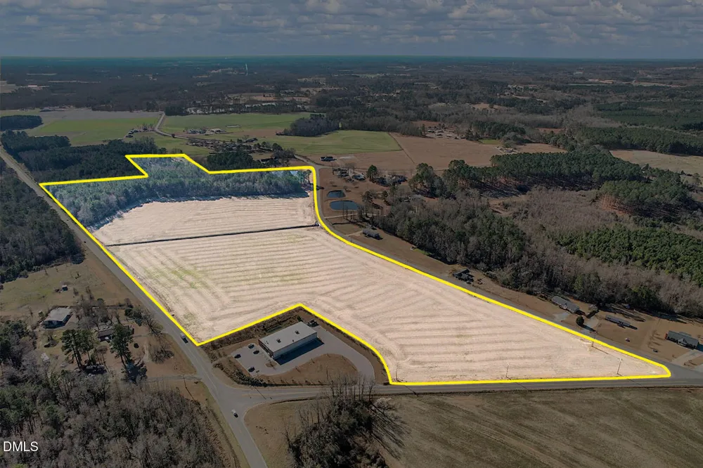 2327 Us-701 Highway Four Oaks, NC 27524