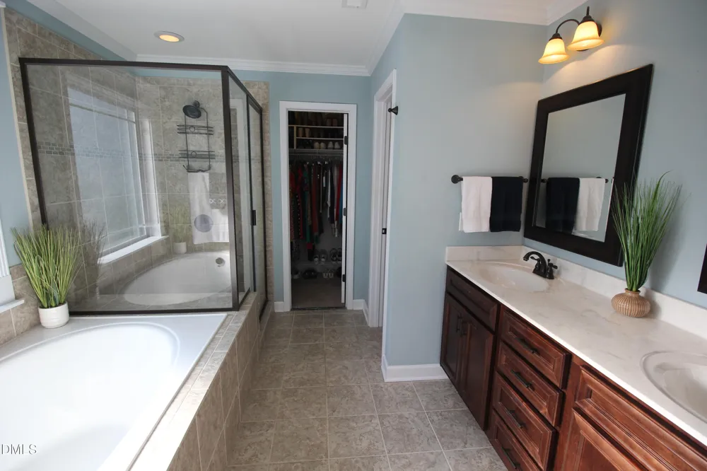 17 High Ridge Court Willow Springs, NC 27592