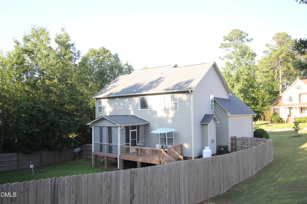 17 High Ridge Court Willow Springs, NC 27592