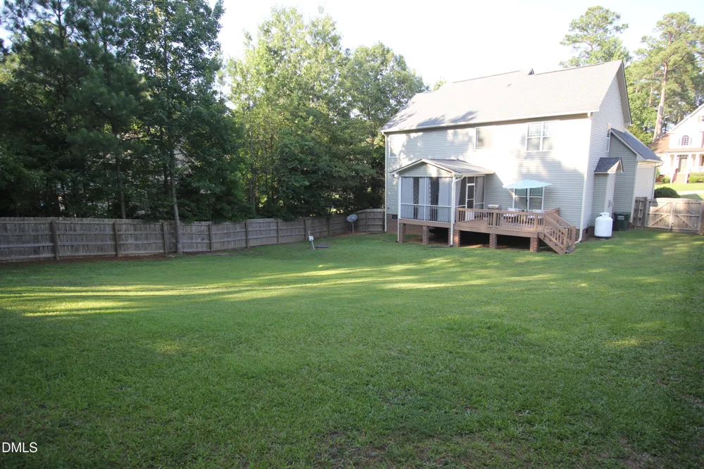 17 High Ridge Court Willow Springs, NC 27592