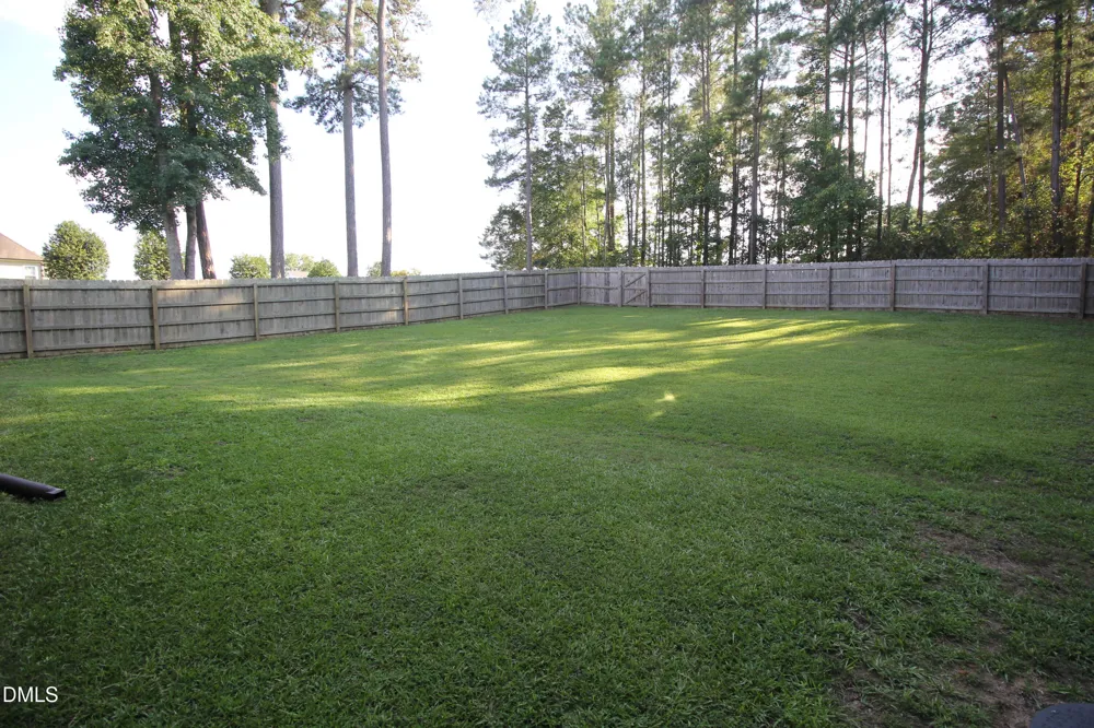 17 High Ridge Court Willow Springs, NC 27592