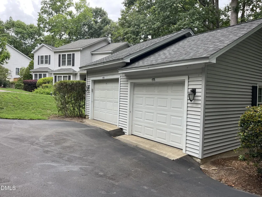 458 Beechmast Pittsboro, NC 27312