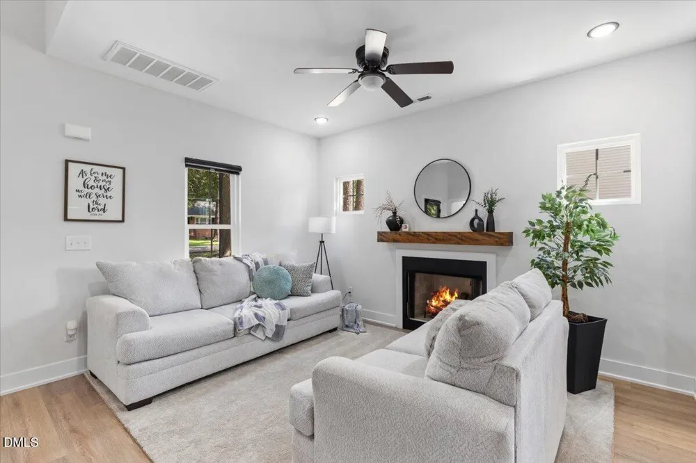 206 S Darden Street Kenly, NC 27542