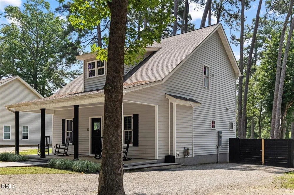 206 S Darden Street Kenly, NC 27542