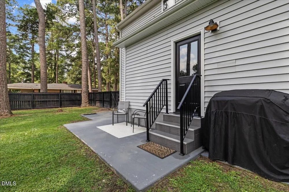206 S Darden Street Kenly, NC 27542