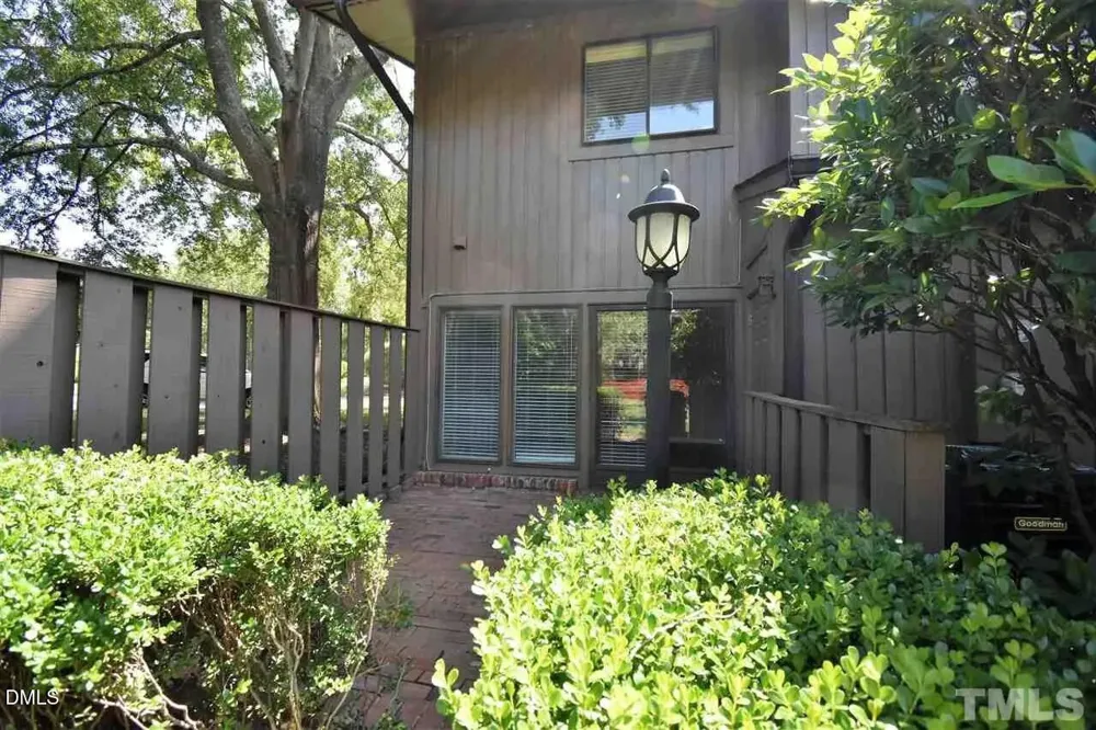 1408 Oak Tree Drive Chapel Hill, NC 27517