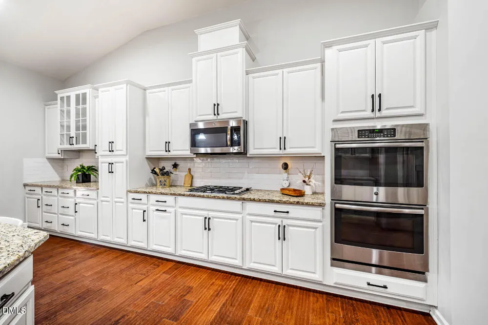 91 Dover Grant Chapel Hill, NC 27517