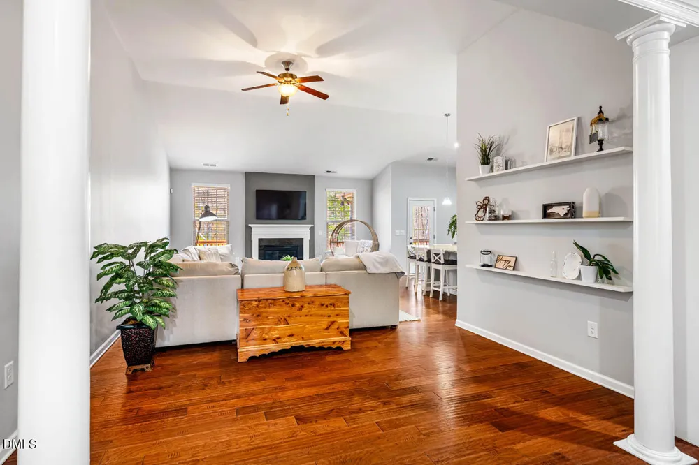 91 Dover Grant Chapel Hill, NC 27517