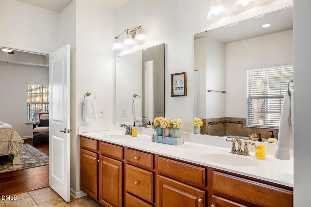 91 Dover Grant Chapel Hill, NC 27517