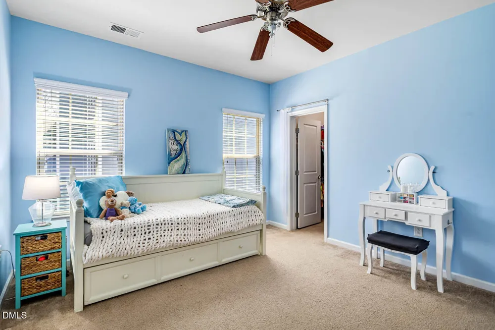 91 Dover Grant Chapel Hill, NC 27517