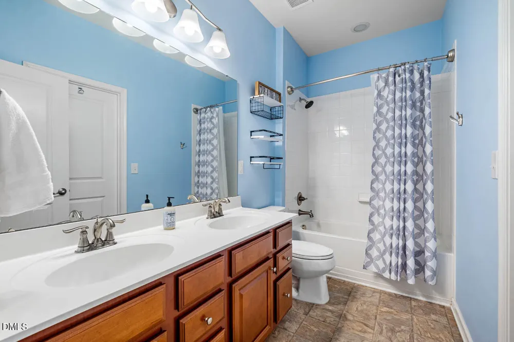 91 Dover Grant Chapel Hill, NC 27517