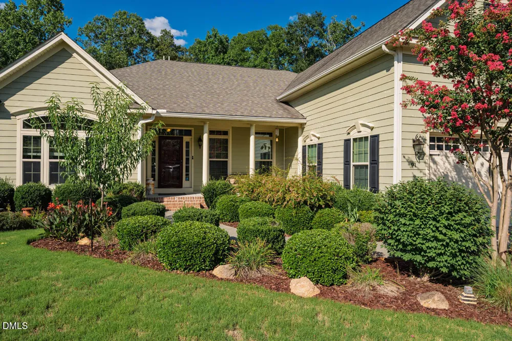 91 Dover Grant Chapel Hill, NC 27517