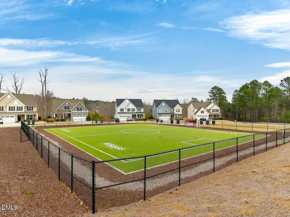 91 Dover Grant Chapel Hill, NC 27517