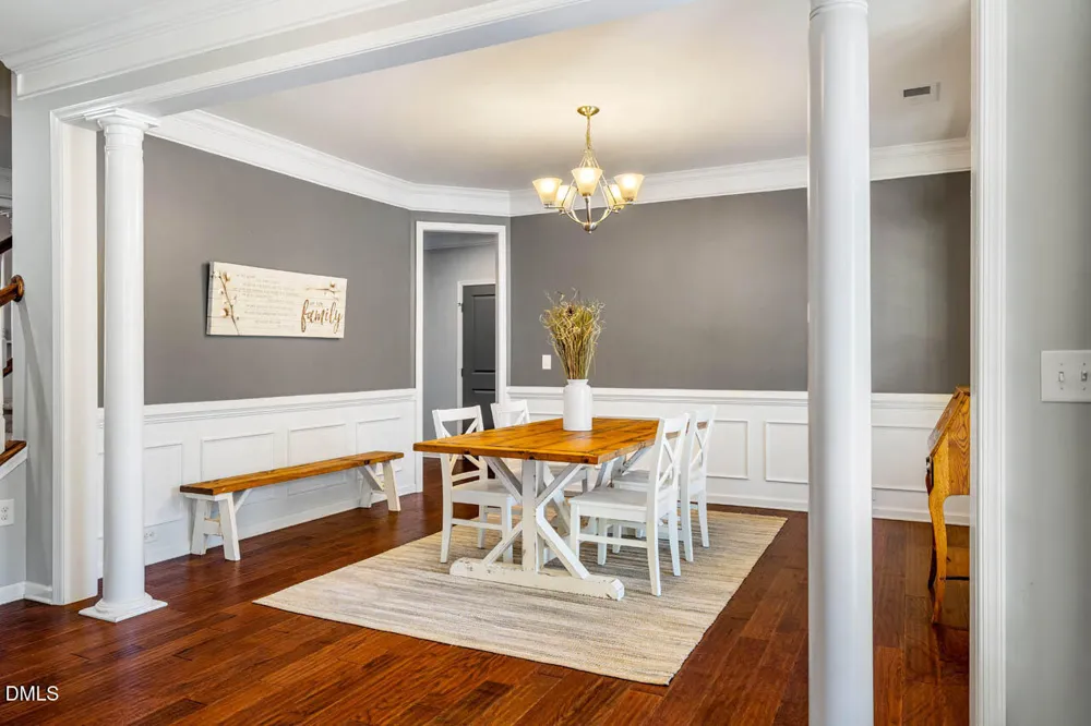 91 Dover Grant Chapel Hill, NC 27517
