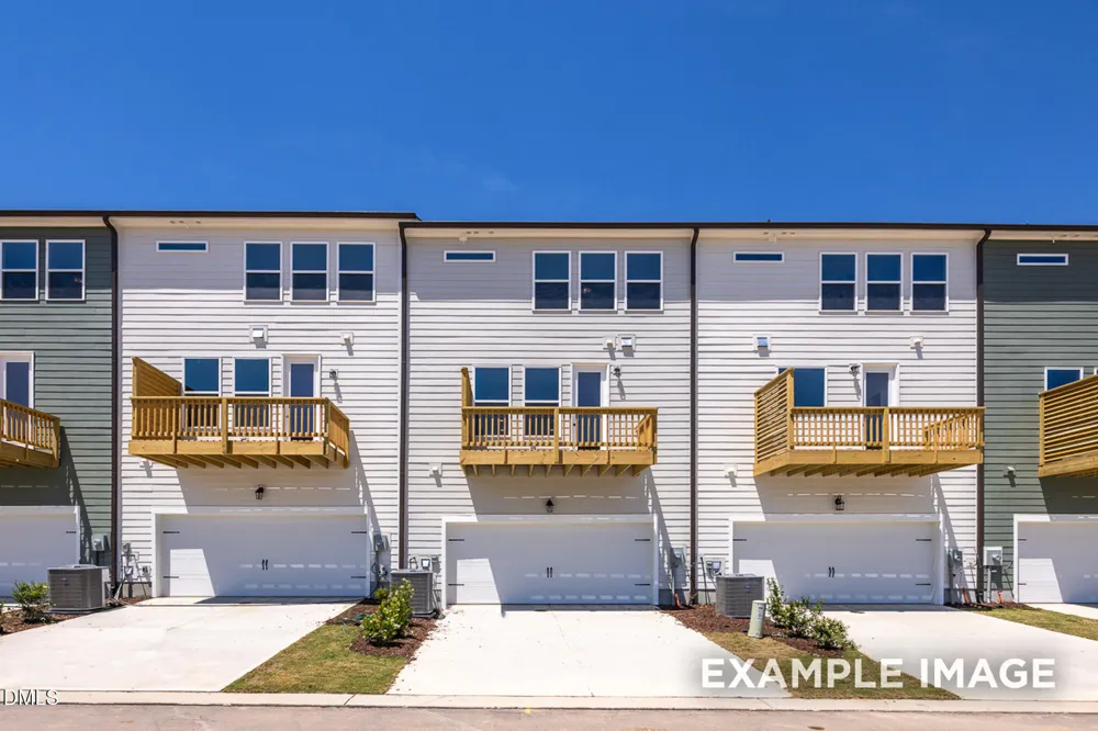 213 Wiscasset Way Knightdale, NC 27545