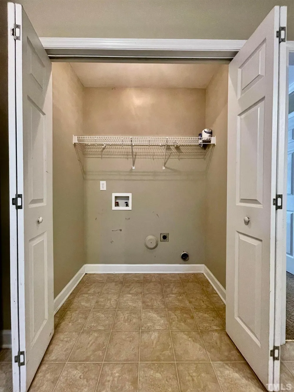 228 Bass Lake Road Holly Springs, NC 27540