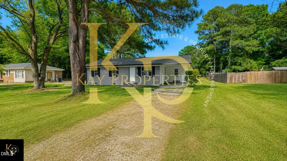 604 Sexton Avenue Zebulon, NC 27597