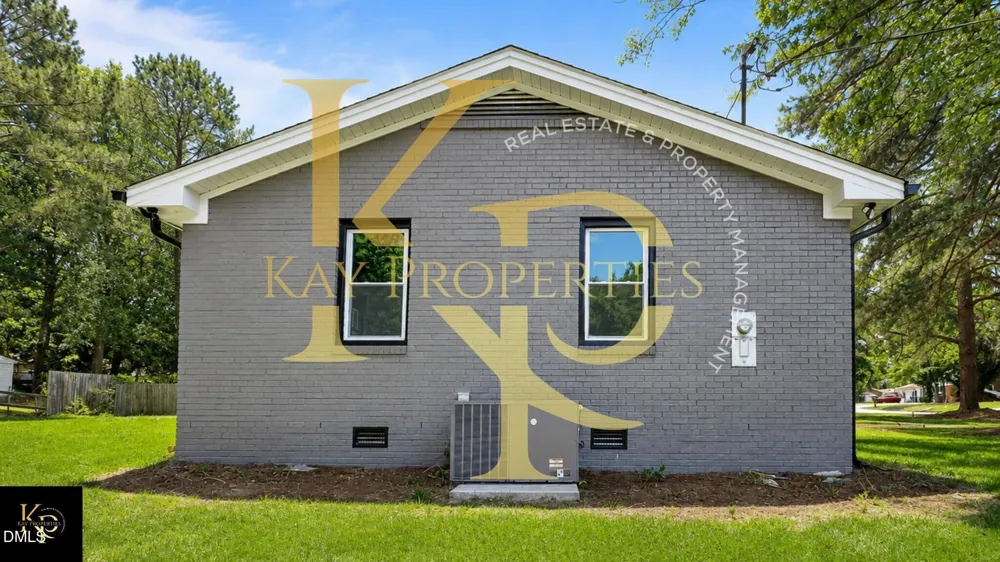 604 Sexton Avenue Zebulon, NC 27597